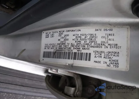 2000 Toyota 4Runner Sr5 V6 z USA, uszkodzony, nr VIN JT3GN86R8Y0173530